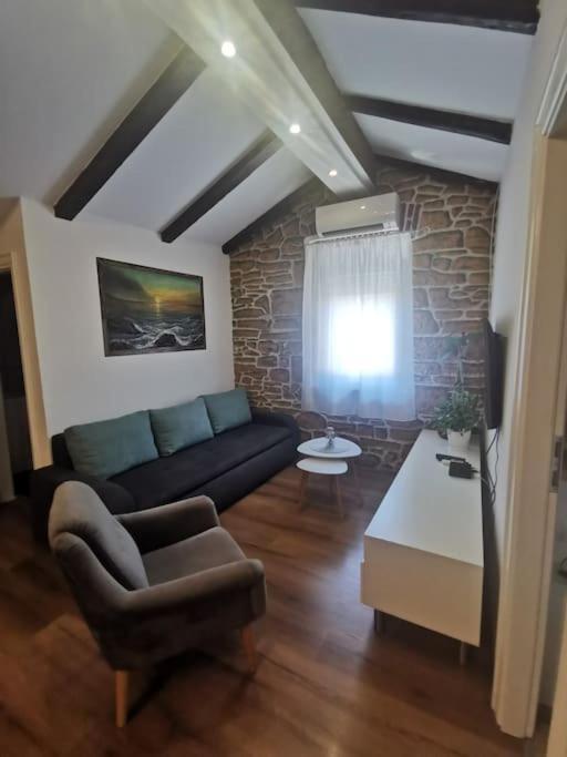 Loft Apartment Пула Екстер'єр фото